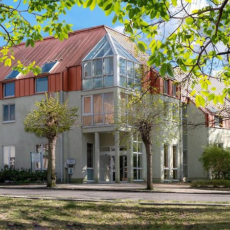 Akzent Parkhotel Trebbin Екстериор снимка