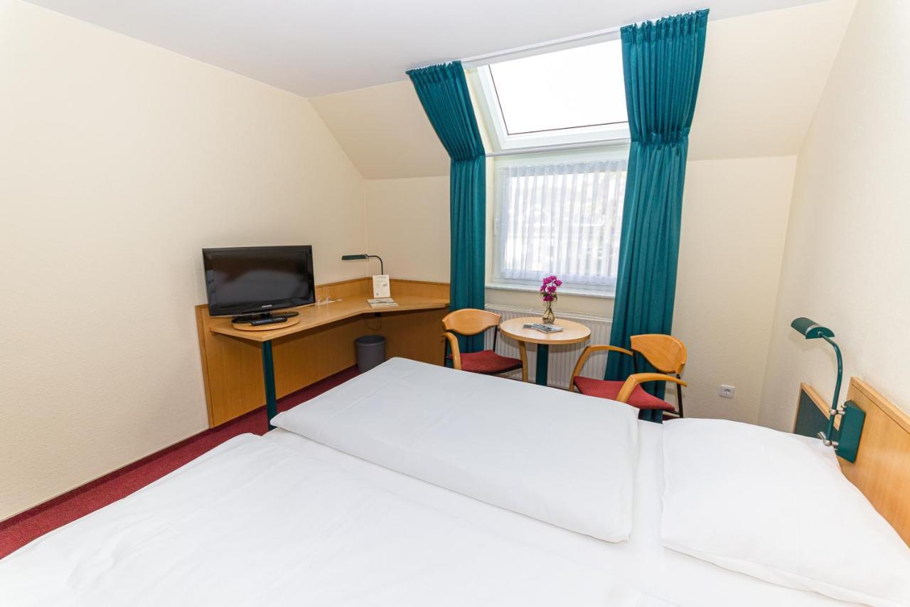 Akzent Parkhotel Trebbin Екстериор снимка
